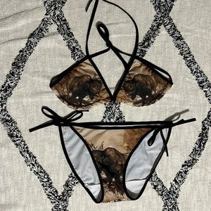 Size M Buffalo bikini
